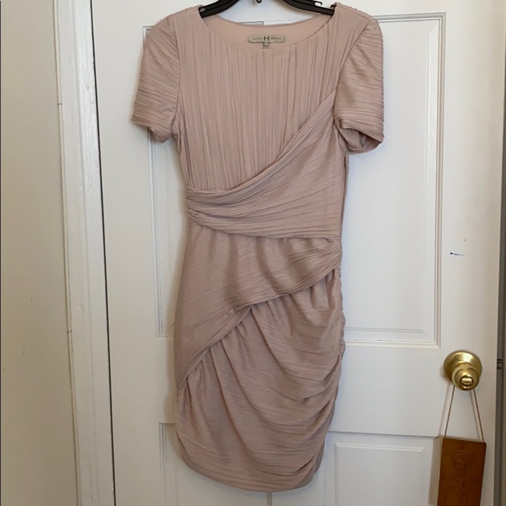 Halston heritage nude ruched dress